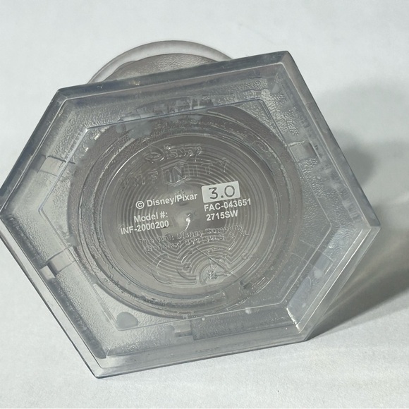 Disney Infinity 3.0 - Inside Out Playset Crystal Power Disc 🤗😡🤢😱😔 - Picture 2 of 2